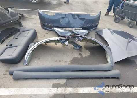 2023 Tesla Model Y Rwd from USA, damaged, VIN 7SAYGDED0PF960208